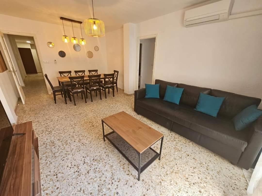 Terezia Apartamento Torrevieja Esterno foto