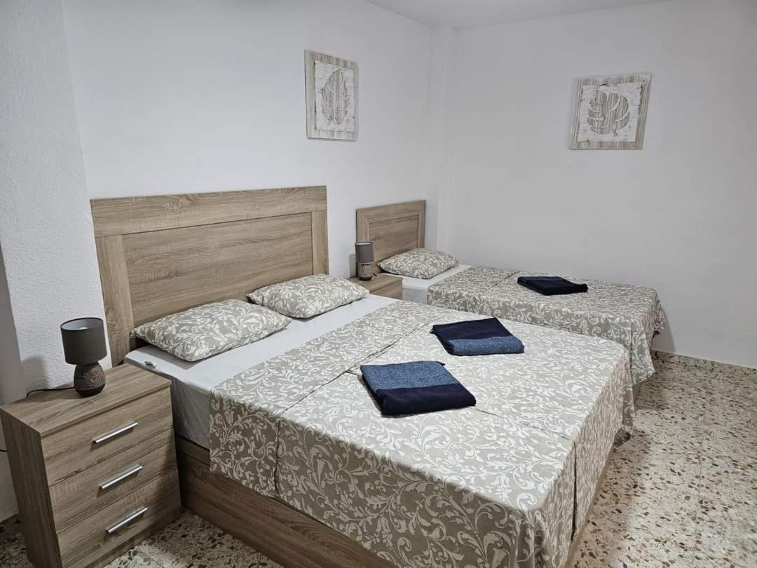Terezia Apartamento Torrevieja Esterno foto