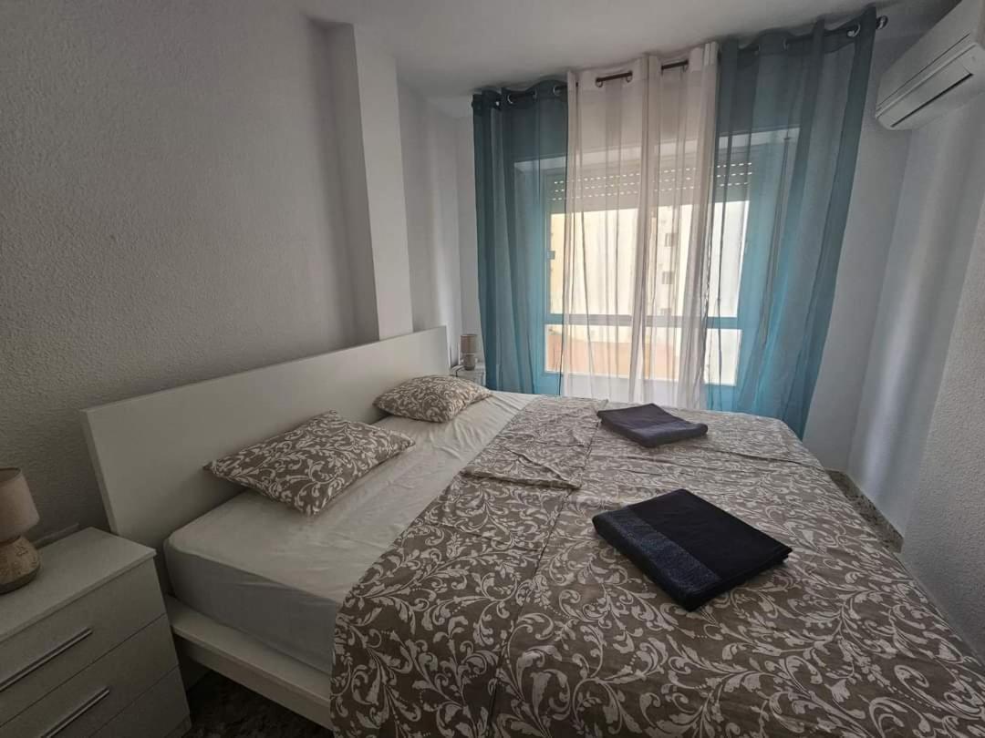 Terezia Apartamento Torrevieja Esterno foto