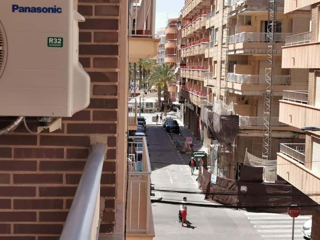 Terezia Apartamento Torrevieja Esterno foto